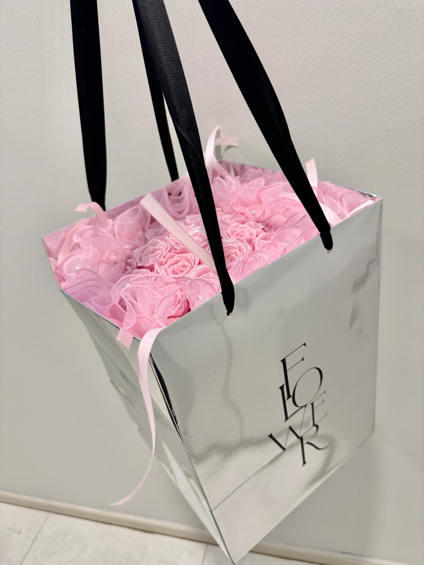 Glittary Pink Classic Bouquet - Rhoel