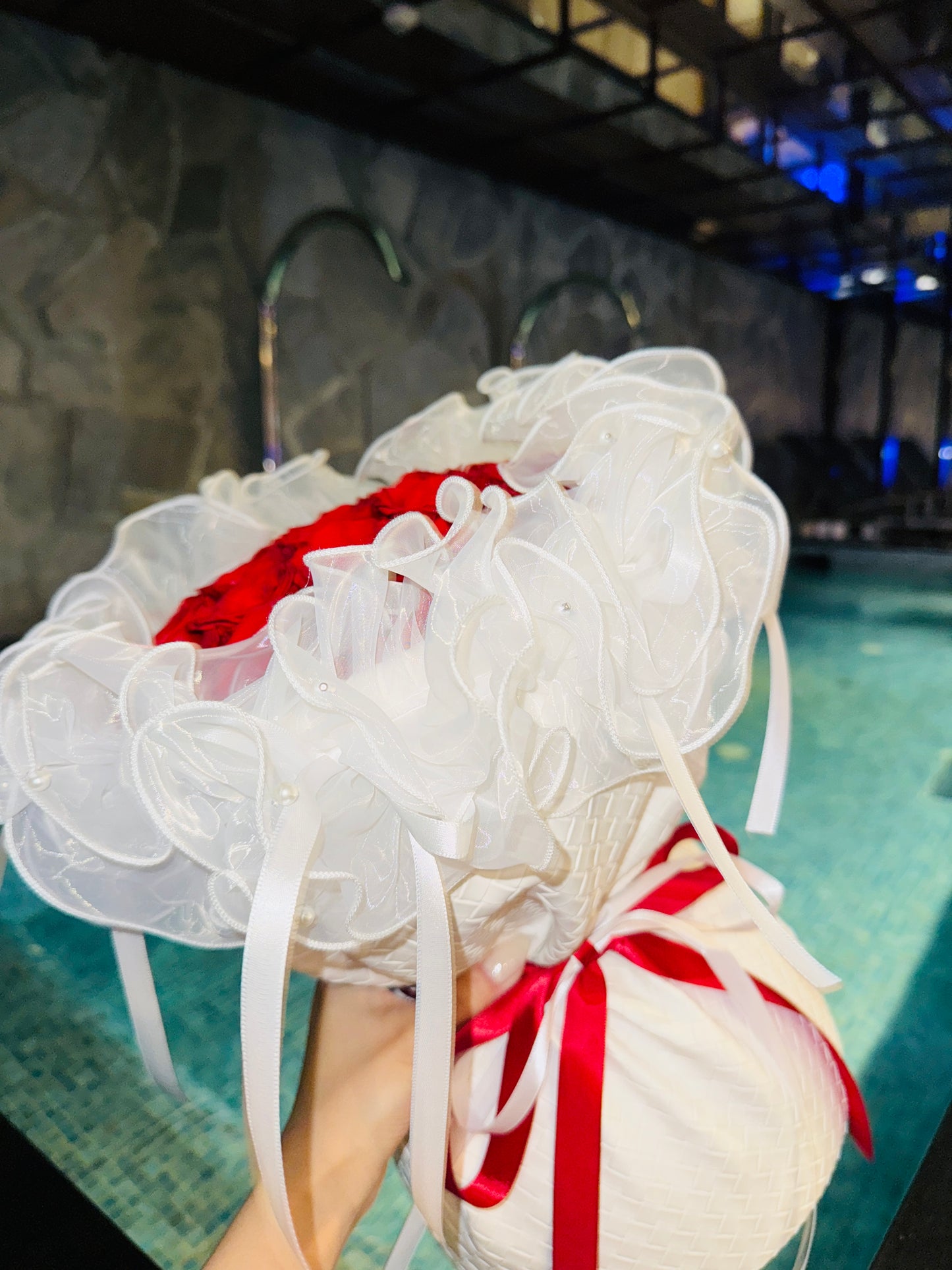 Love Red Classic Bouquet 19 - Rhoel